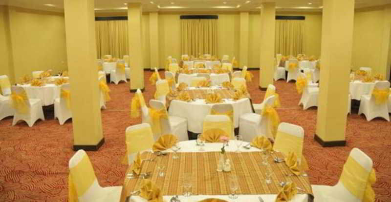 Capital O 1128 Hotel Imara Palembang Kültér fotó