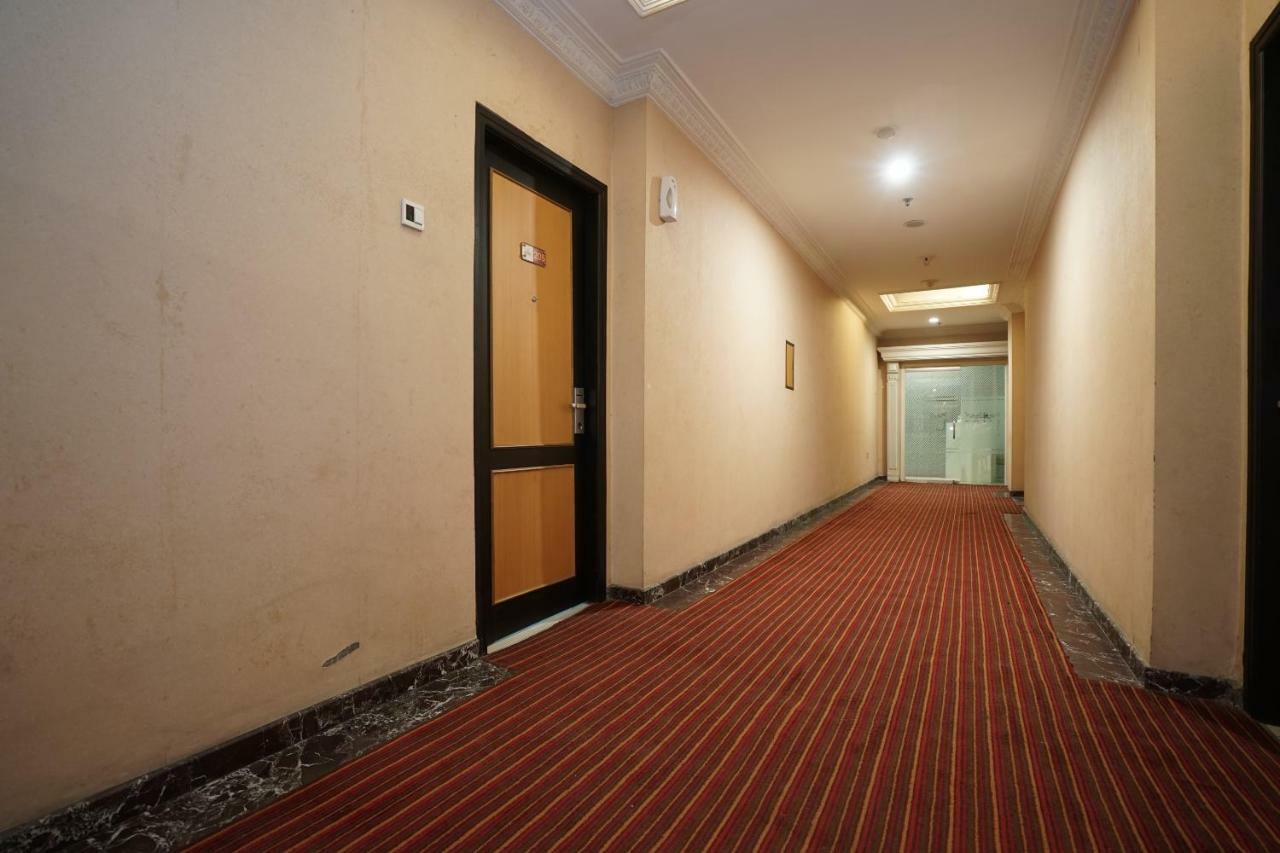 Capital O 1128 Hotel Imara Palembang Kültér fotó